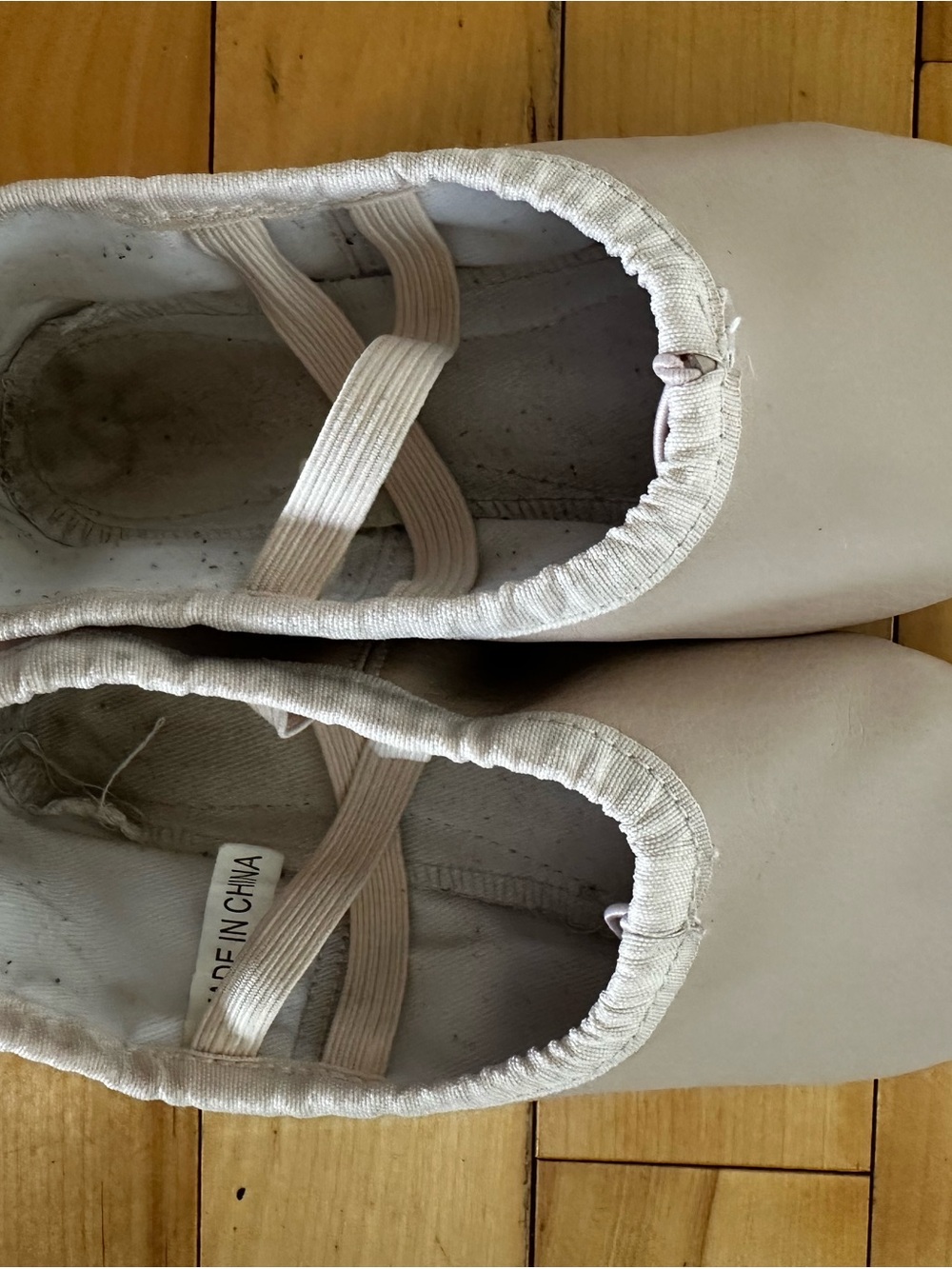 Ballet Flats with Cross Elastic Straps in Light Beige/Pink